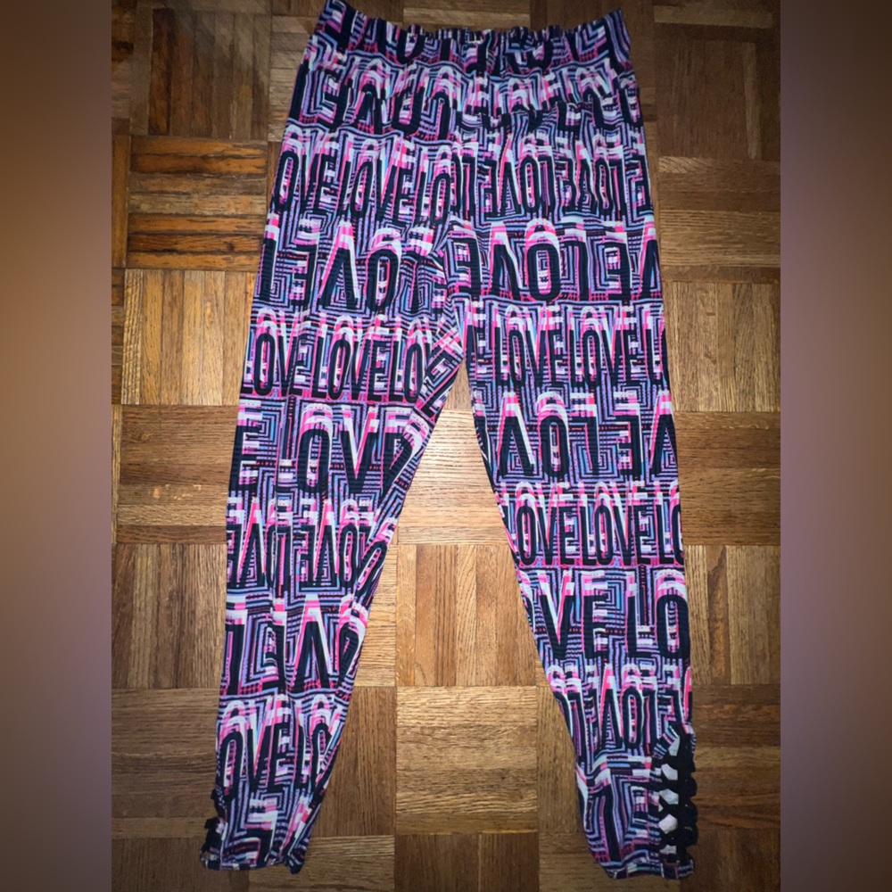 No Boundaries Geometric Print Leggings
